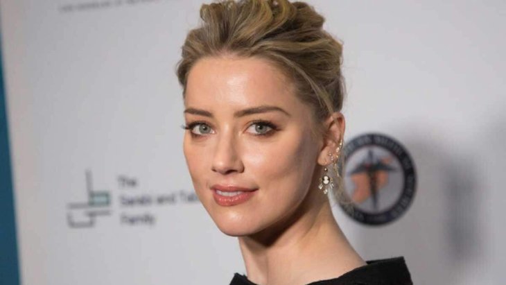 Эмбер Херд опубликовала новую фотографию с трехмесячной дочерью 