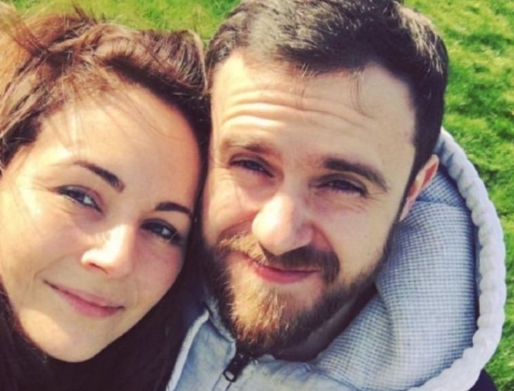 Известная украинская ведущая показала фото из отдыха с любимым младше ее на 10 лет