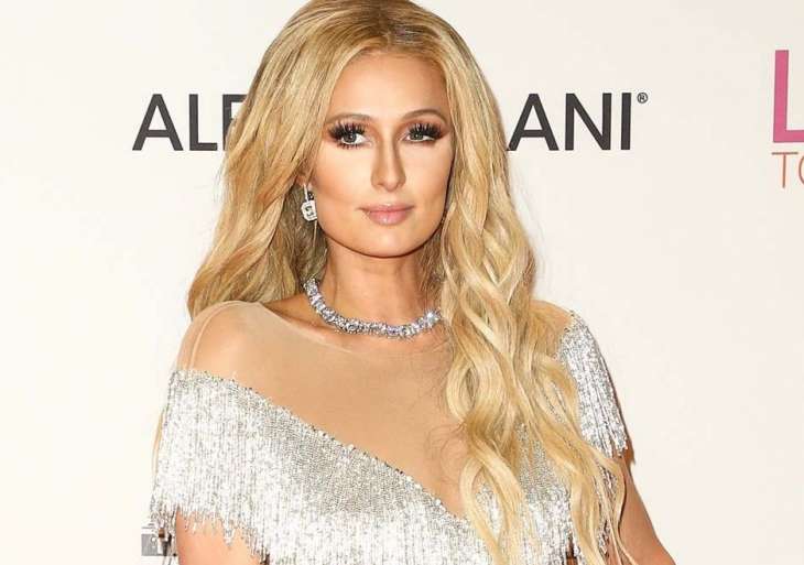 Пэрис Хилтон позировала на яхте