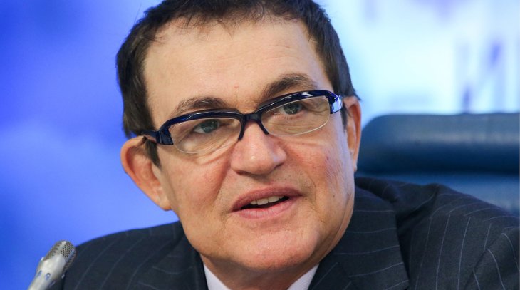 Дмитрий Дибров хочет лишить старшего сына права на наследство