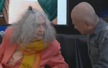 Чоловік і жінка зв'язали себе на рік без права торкатися одне одного: чим це закінчилося