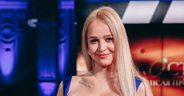 Інна Бєлєнь показала, як годує грудьми новонароджену доньку, і відверто розповіла про складнощі