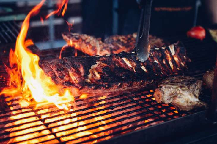 Необычные рецепты мяса на огне