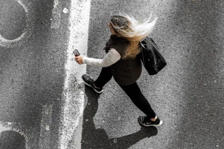 Случайные упражнения: как постоянно заниматься фитнесом, не замечая этого