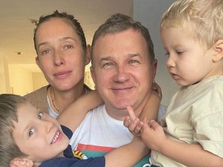 Осадча і Горбунов ніжно привітали сина з 5-річчям: як змінювався Данило з роками