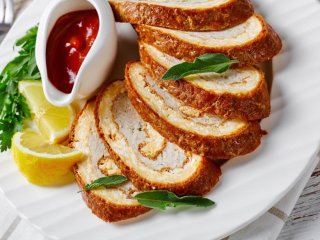 Воздушный яичный рулет: рецепт оригинальной и простой закуски