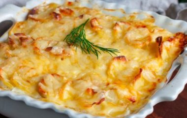 Быстрый рецепт картофельной запеканки под соусом. Так картошку вы еще не готовили