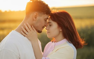 5 печальных признаков того, что люди рядом с тобой на самом деле на разных планетах