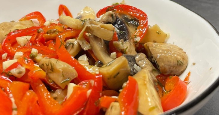 мариновані гриби з болгарським перцем: рецепт ідеальної закуски до приходу гостей