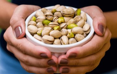 Назван продукт, ежедневное употребление которого снизит холестерин и омолодит кожу