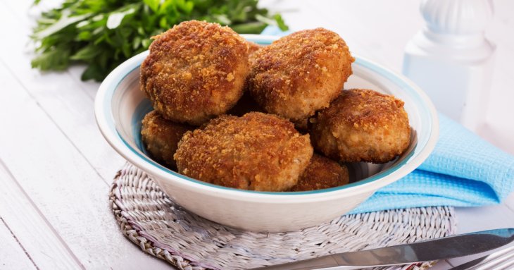 В чому секрет смачних котлет: кухарі поділилися трюками, які допоможуть зробити страву