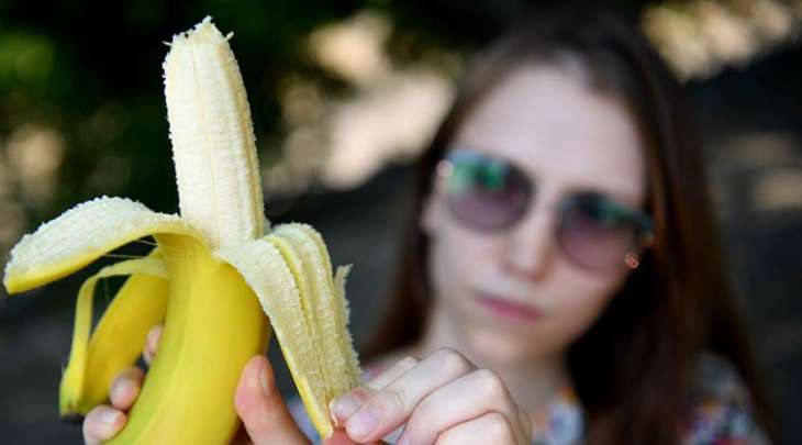 Врач назвала опасность употребления потемневших бананов
