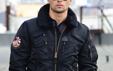 Зимний бомбер