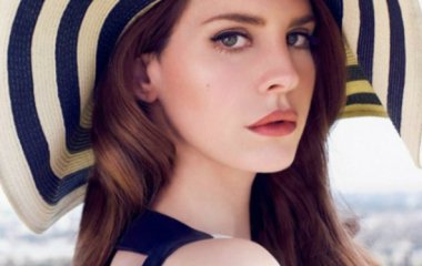 Лана Дель Рей стала амбассадором бренда «Gucci»