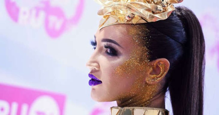 Бузова решила искать «дзюбочную» после игры сборной России по футболу 