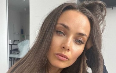 Ксения Мишина попала в больницу и показалась под капельницей