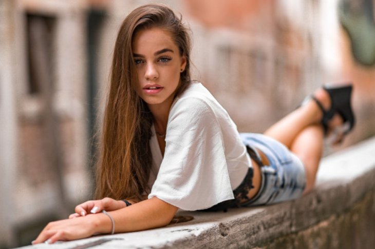 Подкаты к девушкам в Tik-Tok: 150 лучших фраз для переписки