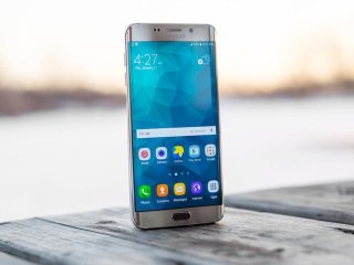 Хлопець вимкнув AICore на Samsung: ось що сталося і чому це може знадобитися і вам