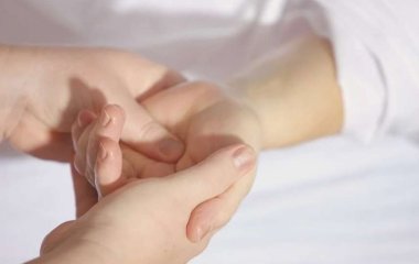 Медики научились регенерировать кожу без шрамов