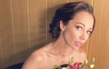 Екатерина Кухар насмешила забавным видео с дочерью от Стоянова и показала, как включает режим 