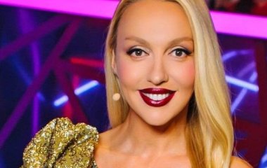 В Сети обсуждают новые фото дочерей Оли Поляковой: одна мамина, другая папина