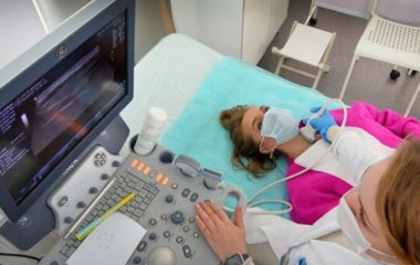 Терапевт пояснив, як розпізнати проблеми із щитовидною залозою