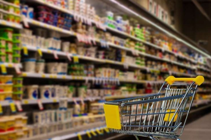 Эксперты назвали продукты, вызывающие пищевое отравление