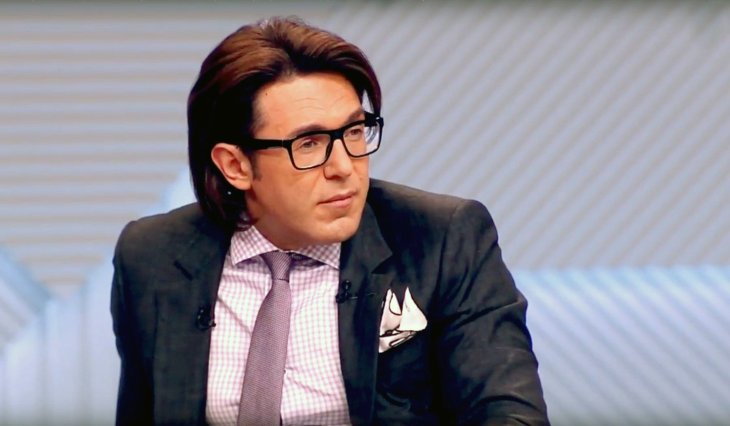 Малахов публично дал пощечину матери Королевой за вранье об измене