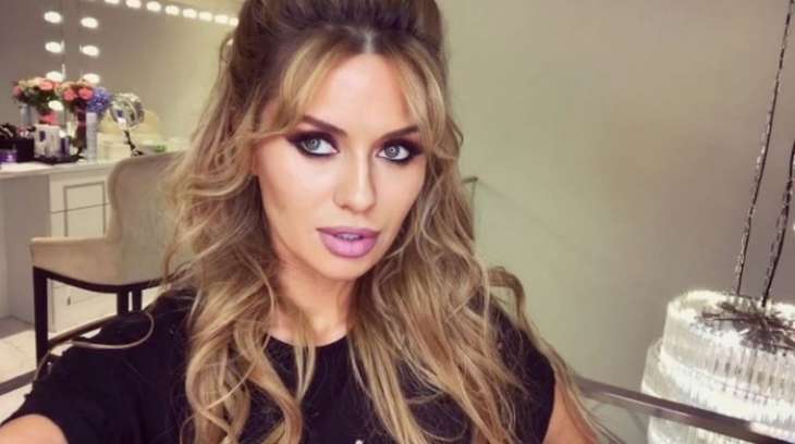 Виктория Боня на пикантных фото из Дубаи