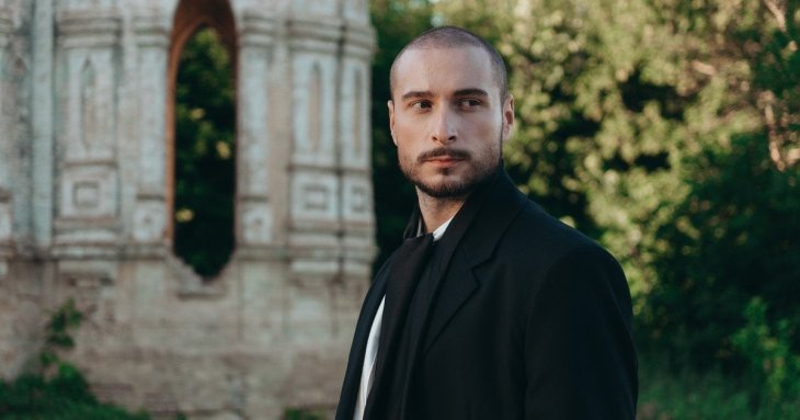 Співак Кісельов розірвав Мережу новим треком: до чого тут Kalush Orchestra та чому фани сперечаються