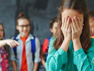 Підлітки використовують окуляри Meta для знущань над однокласницями (фото)