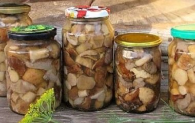 Рецепт вкусного и ароматного маринада для грибов: дешево и сердито
