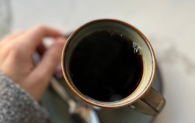 Додайте лише один інгредієнт — і ваша домашня кава стане набагато ароматнішою