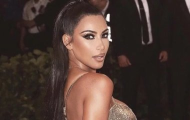 Ким Кардашьян нарушила запрет Канье Уэста, опубликовав пикантное фото 