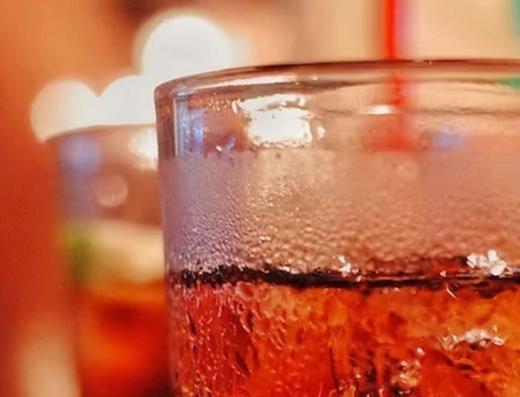 Ударная доза сахара в газировке бьет по поджелудочной железе