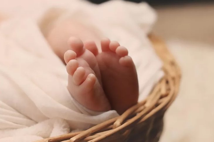 Лікар розповіла, у якому віці жінці слід народжувати першу дитину