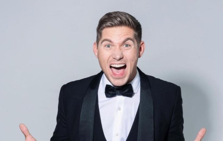 Владимир Остапчук выехал за границу заработать себе денег и нарвался на критику