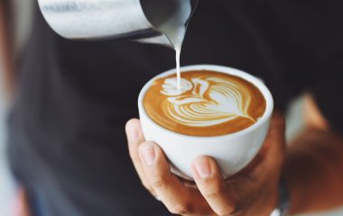 Зловживання кавою: що робити, якщо випив занадто багато еспресо чи латте