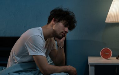 Чому організм будить вас о третій ночі: науковці нагадали про звичку наших предків