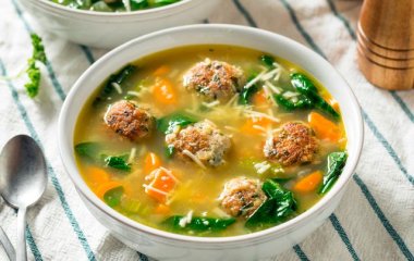 5 основ для супа, которые сэкономят время если их приготовить заранее