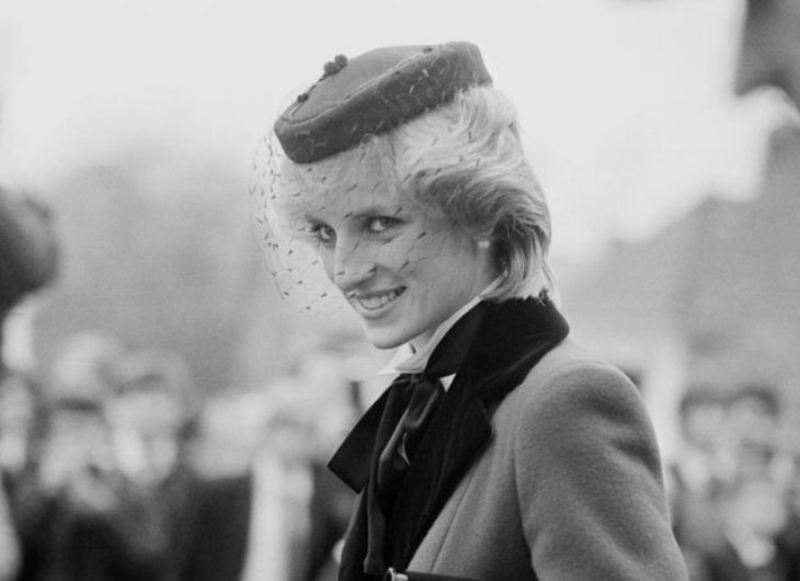 В сети появилось редкое  фото маленькой принцессы Дианы