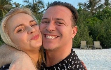 «Мы решили обзавестись домом под Киевом»: Лилия Ребрик и ее муж отпраздновали 10-летие совместной жизни крупной покупкой