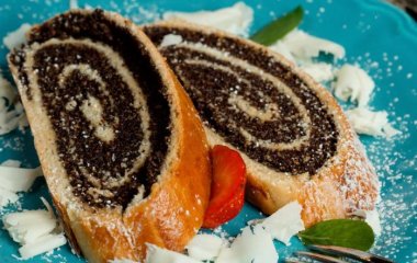 Рецепт рулета с маком, который подарит истинное наслаждение