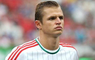 Дмитрий Тарасов оправдался за пьяный дебош в самолете