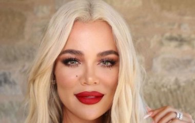 Одна из сестер Кардашян напугала огромным швом на щеке: что произошло