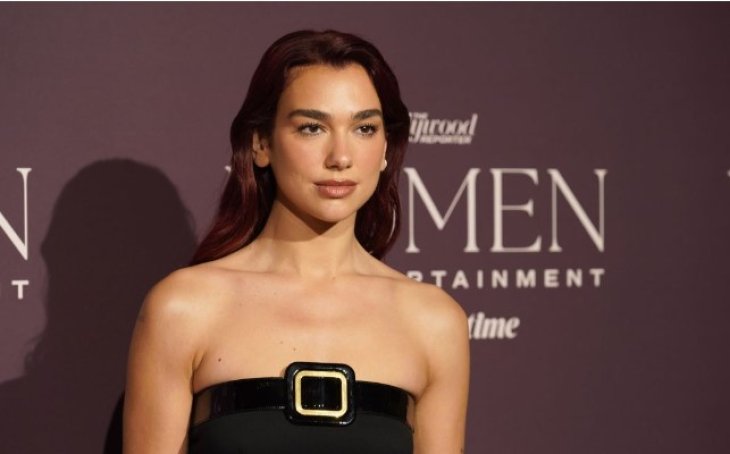 Дуа Липа кардинально изменила цвет волос и нарвалась на критику