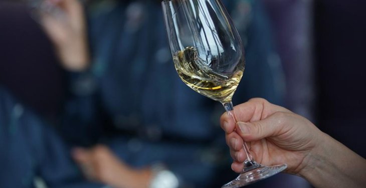 Диетолог назвала наименее вредный алкоголь