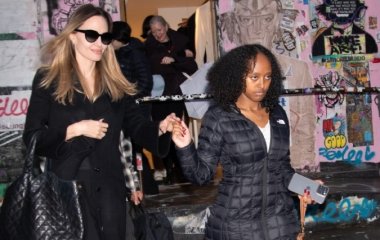 Анджелина Джоли появилась на публике с детьми (фото)