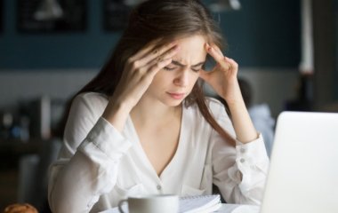 Невролог розвіяв популярні міфи про головний біль