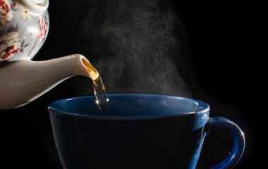 Дієтологи назвали найкорисніший чай, який п'ють довгожителі: і це зовсім не той, про який всі думали